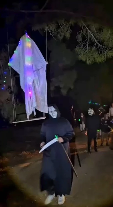 Şanlıurfa'da Cadılar Bayramı Kutlamaları Tepkileriyle Gündem Oldu: Peygamberler Şehri'nde Kültürel Çatışma mı?