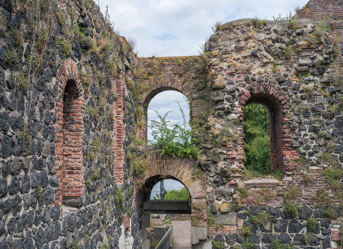 Düsseldorf Gezilecek Yerleri neresi? Düsseldorf'da tatil