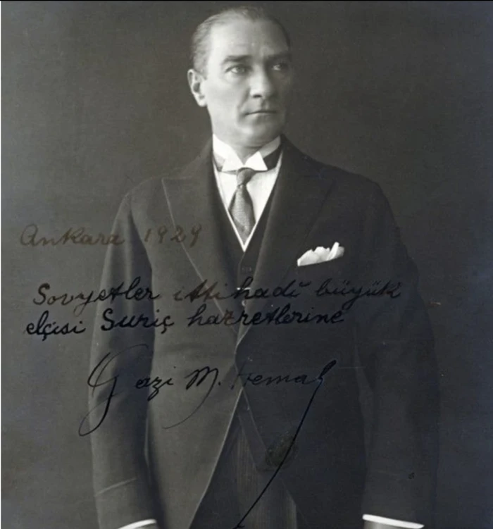 Atatürk'ün stüdyo fotoğraf çekimlerinde, videosu da ortaya çıktı