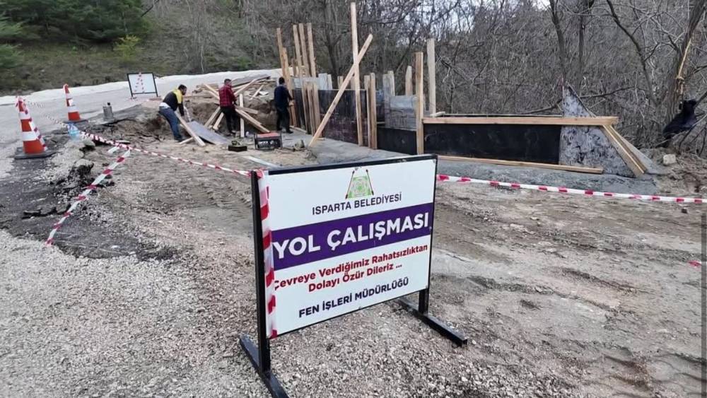 Gölcük Tabiat Parkı'nda Yenileme Çalışmaları Başlatıldı