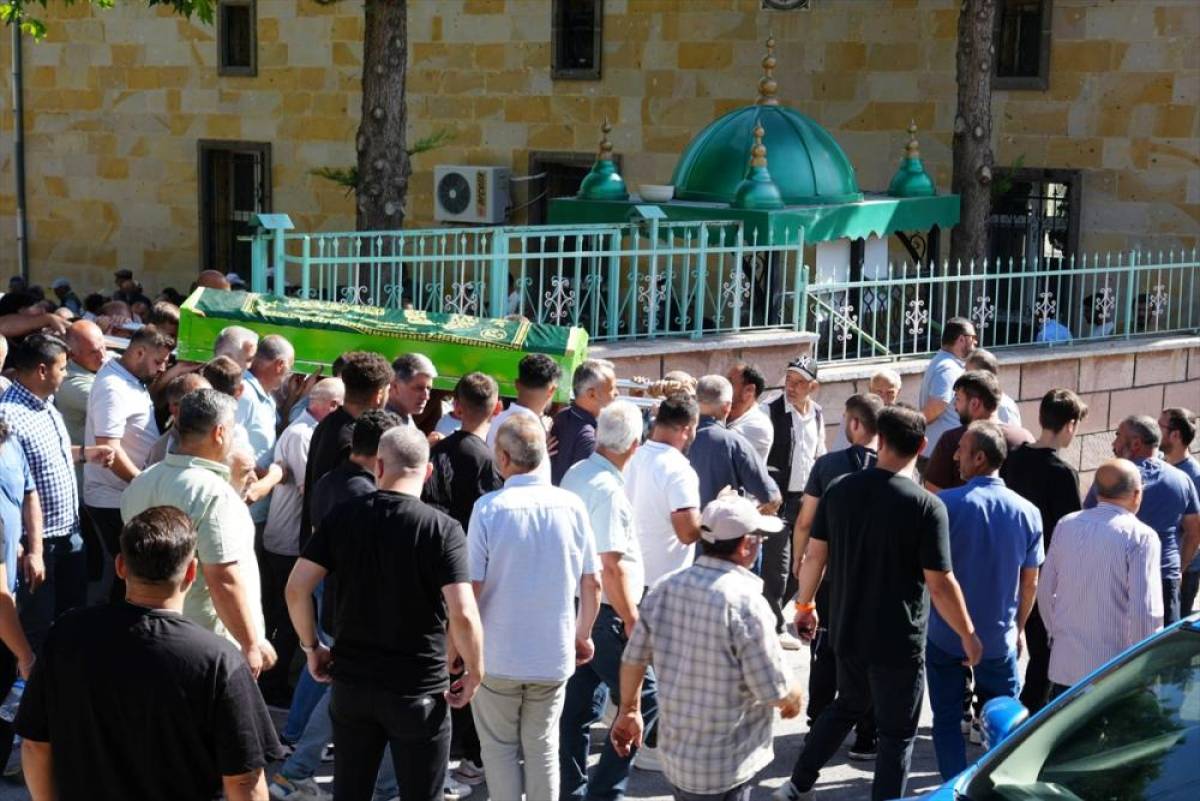 Hasan Yatgın'ın Cenazesi Niğde'de Toprağa Verildi