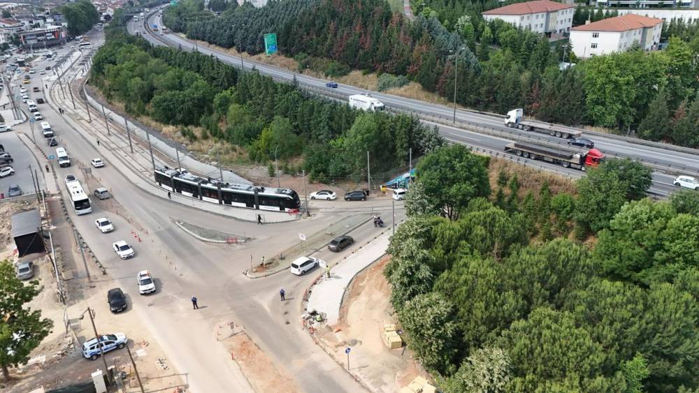  Kocaeli'de Tramvayla Stadyuma Ulaşım Başlıyor! 