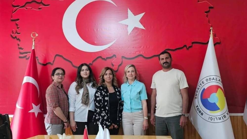  Dayanışma ve Yardımlaşma Vurgusu 