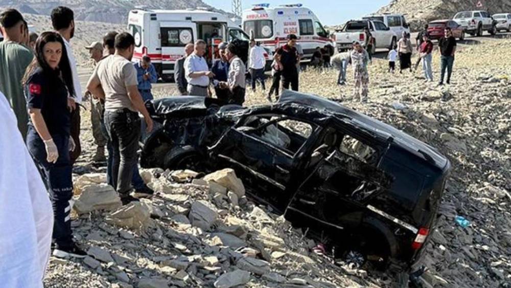 Cizre'de Trajik Kazada Üç Kişi Hayatını Kaybetti