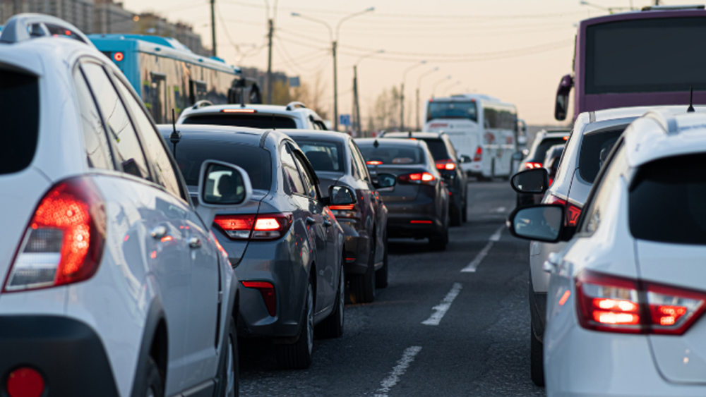 Kurban Bayramı öncesi otoyollarda artan trafik yoğunluğu