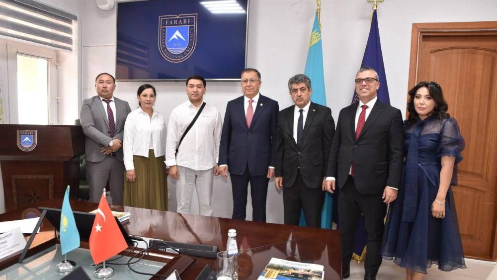 Kazakistan'da Gazetecilik ve Sinema Sempozyumu Hazırlıkları Başladı