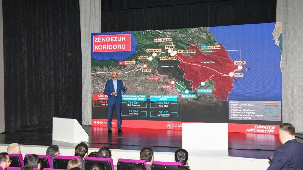 Gençliğe Vizyon Projeleri Anlatıldı