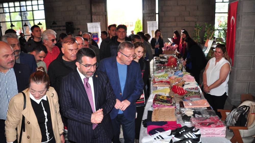 Kars'ta Anneler Günü Etkinliği Düzenlendi