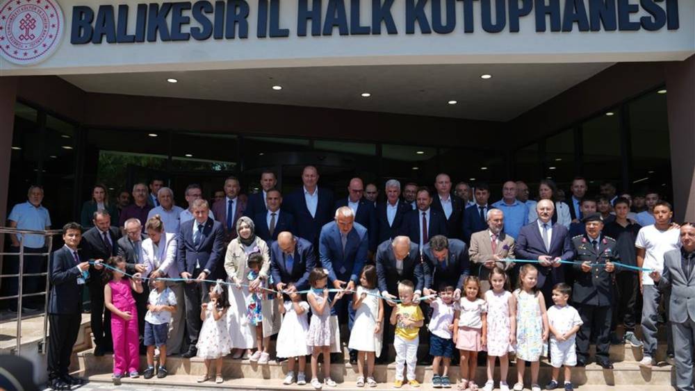 Kütüphanelerle Bilgiye Erişim Değişiyor