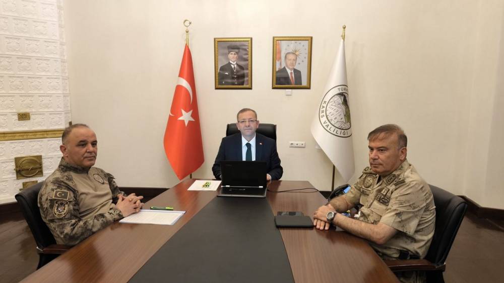 Gazi Kars'ta Huzur ve Güven İçin Yoğun Çaba