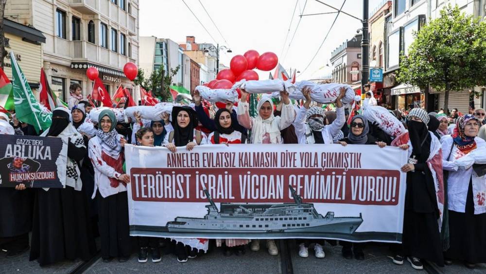 İstanbul'da Filistin'e Destek Yürüyüşü