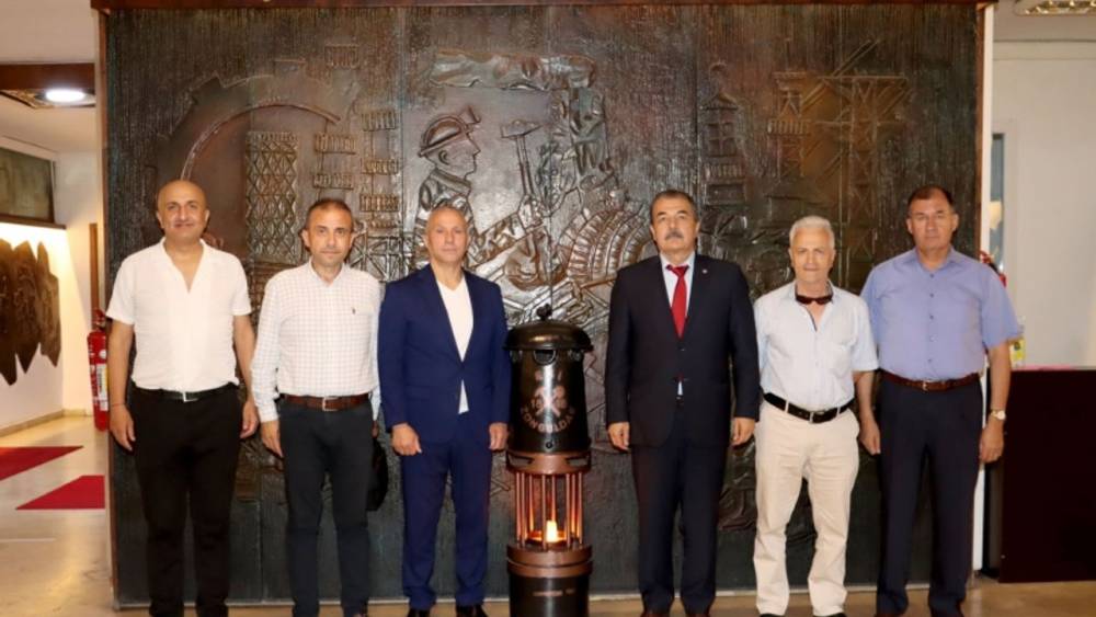  Kamu Çalışanları İçin Toplu Sözleşme Süreci Yaklaşıyor! 