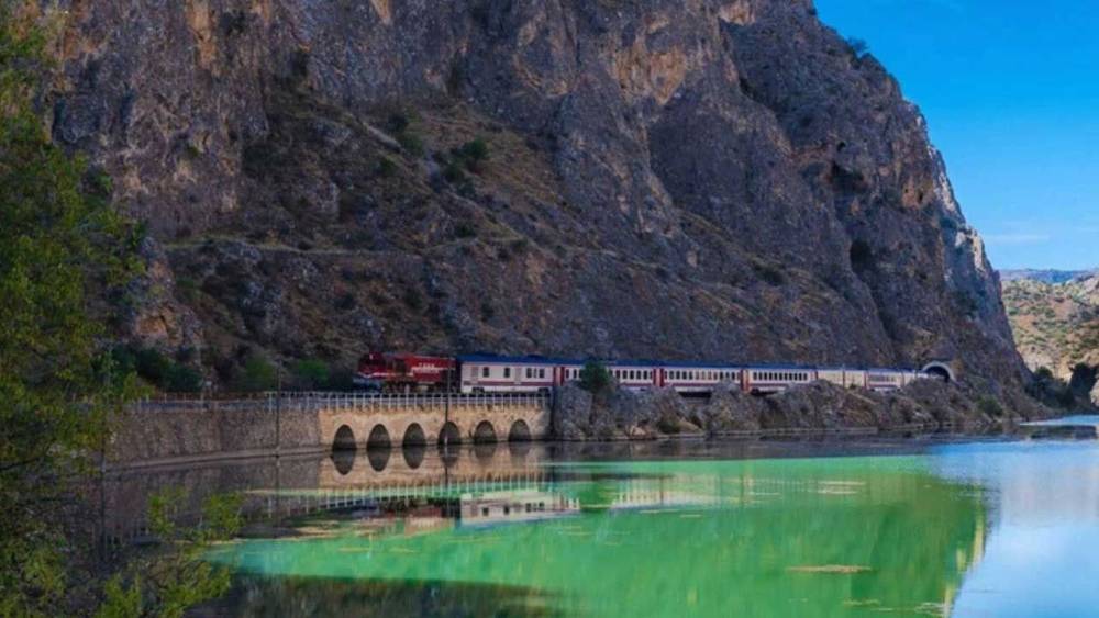  Turistik Karaelmas Ekspresi İlk Seferine Çıkıyor! 