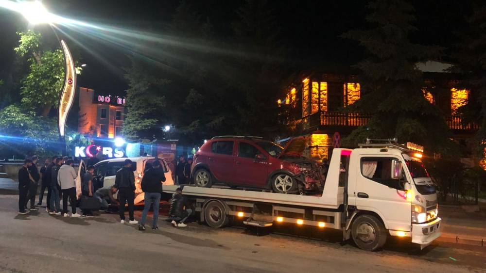 Kars'taki Zincirleme Kaza Tepkilere Yol Açtı