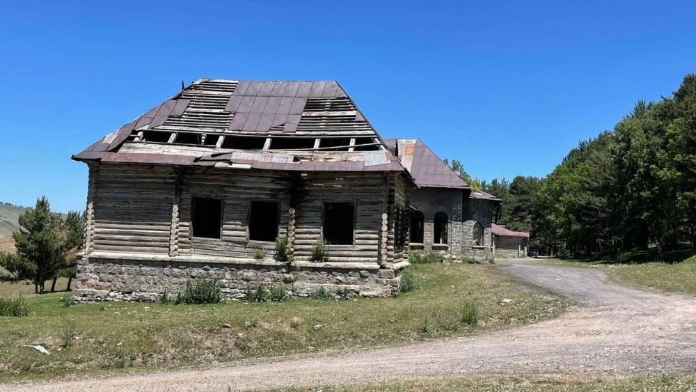  Tarihi Köşk Yok Olma Tehlikesiyle Karşı Karşıya 