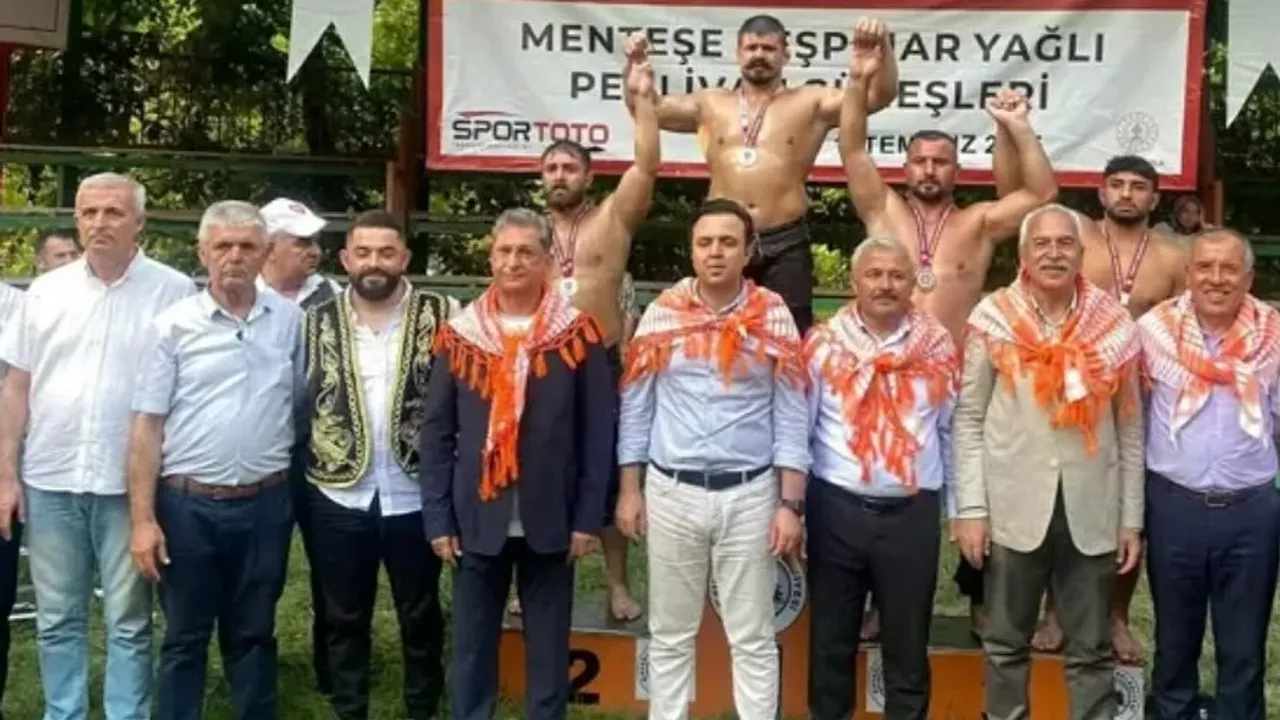  Geleneksel Yağlı Güreşlerin Coşkulu Dönemi 
