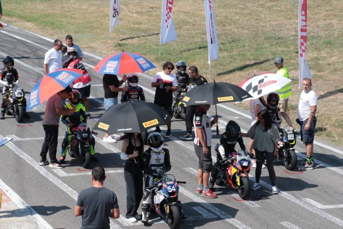 Türkiye Süpermoto Şampiyonası'nın 4. ayağı Kocaeli'de yapıldı