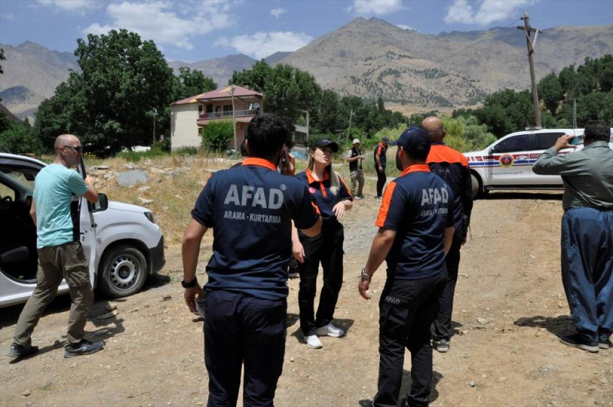 Hakkari'de iki gündür aranan 14 yaşındaki kız çocuğu Van'da bulundu