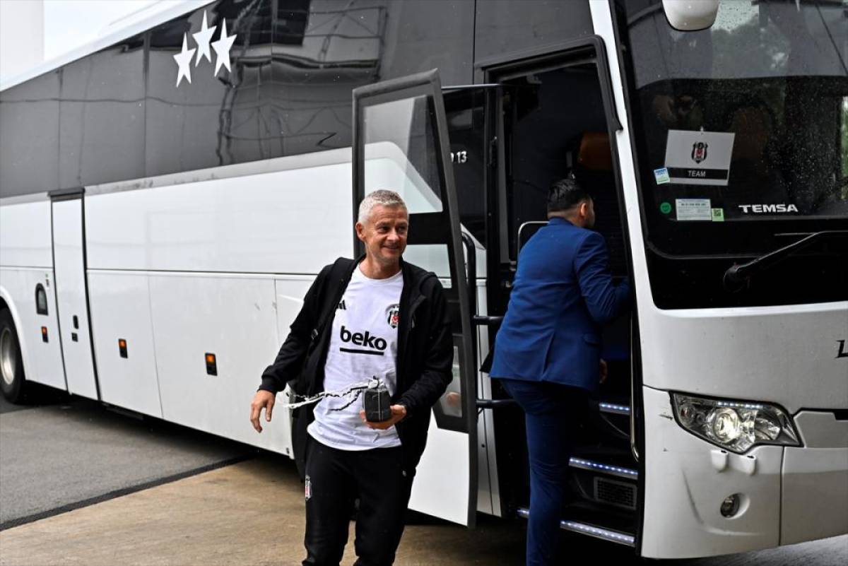 Beşiktaş, Lausanne maçı için İsviçre'ye geldi