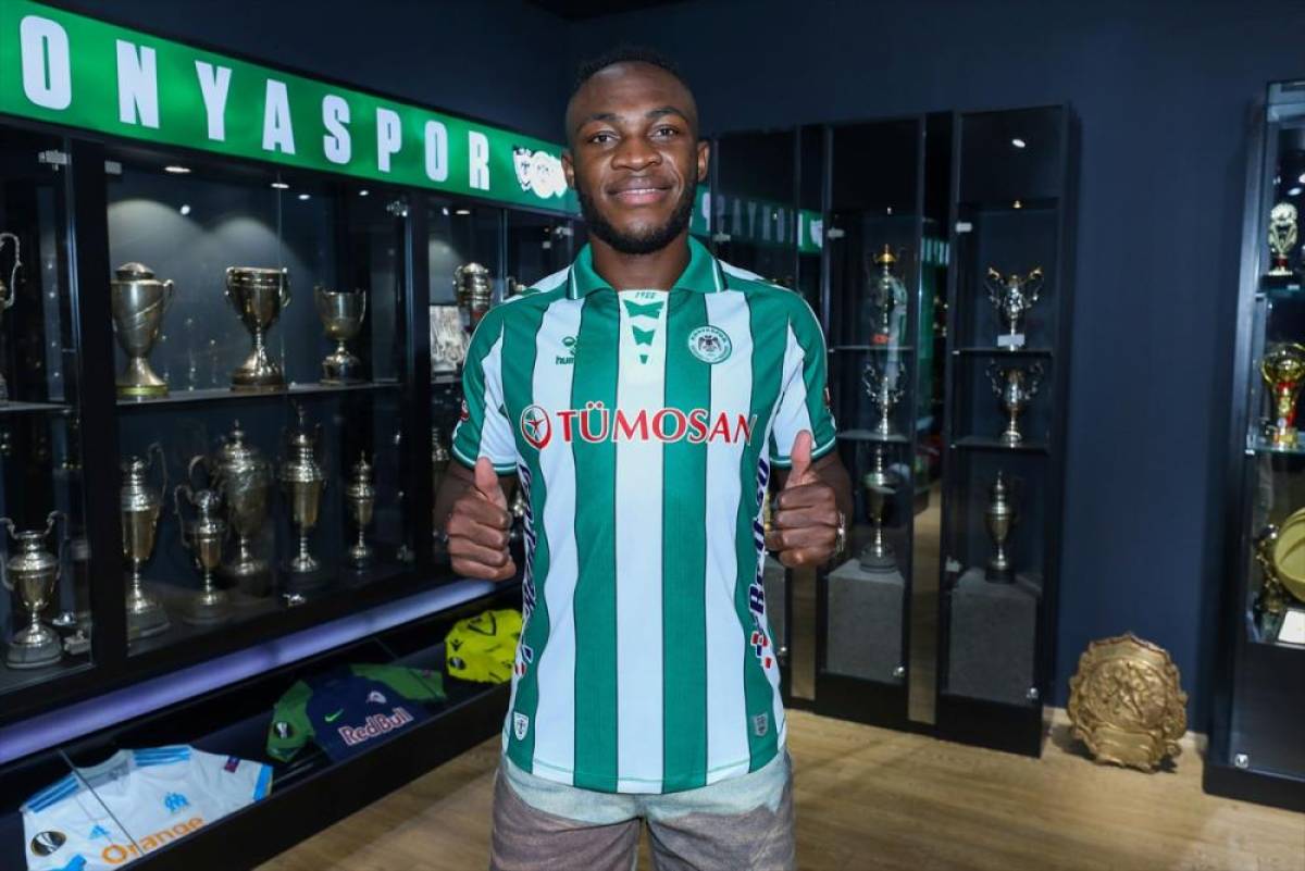 Konyaspor, Jackson Muleka'yı transfer etti