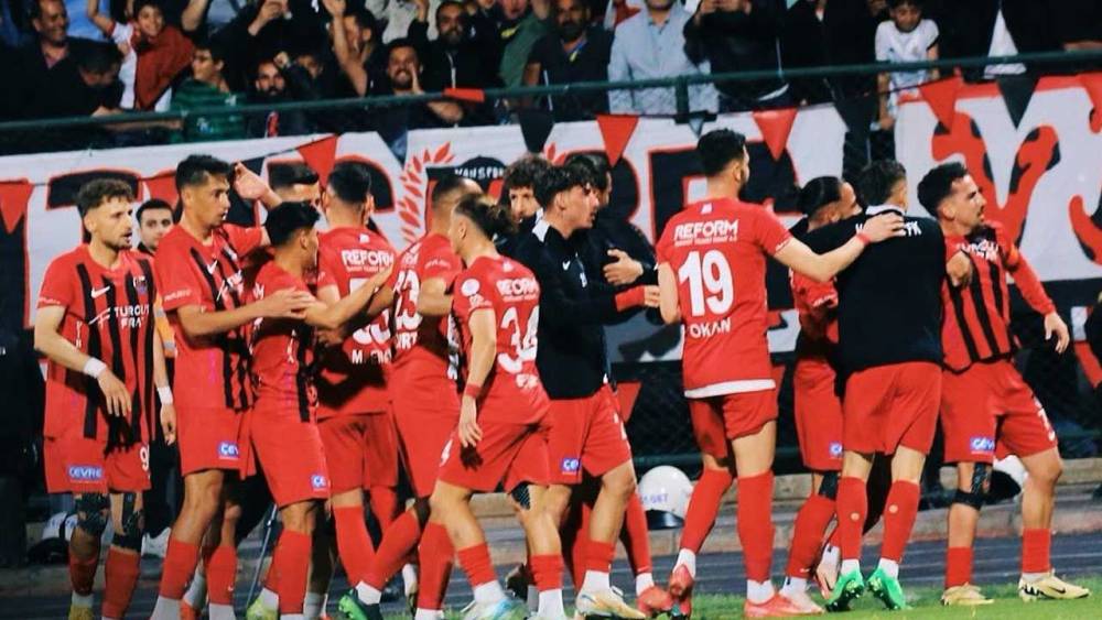 Vanspor FK, Elazığspor'u Farkla Geçti!
