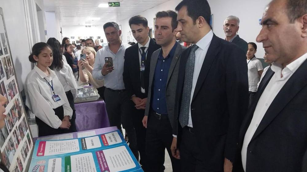 Bilimsel Projeler Fuarda Buluştu