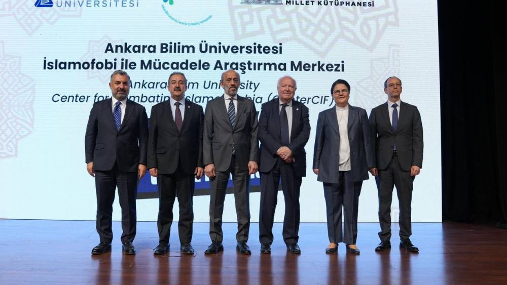  İslamofobiyle Mücadelede Stratejiler Tartışıldı 