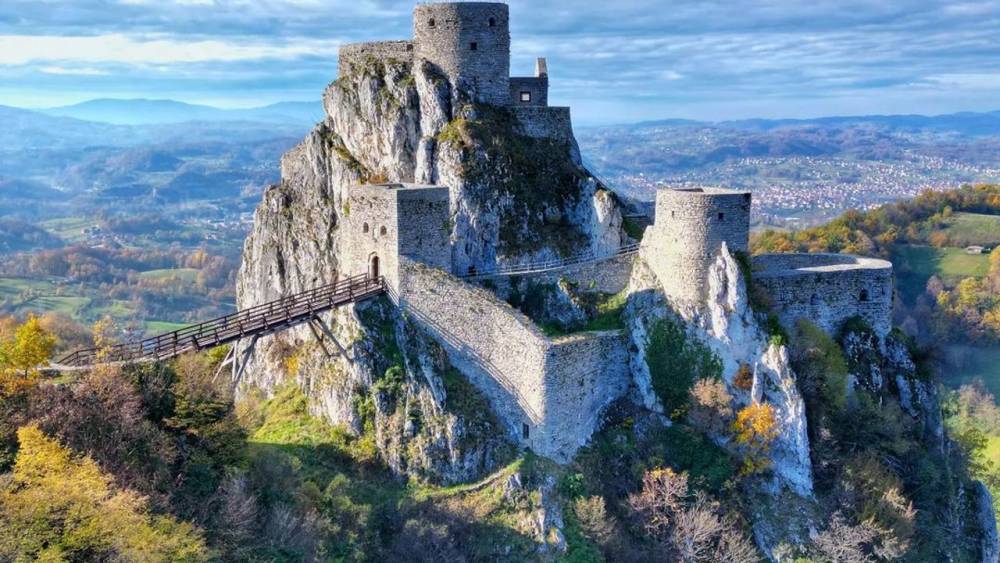 Tuzla Kantonu: Bosna-Hersek'in Gizli Cenneti