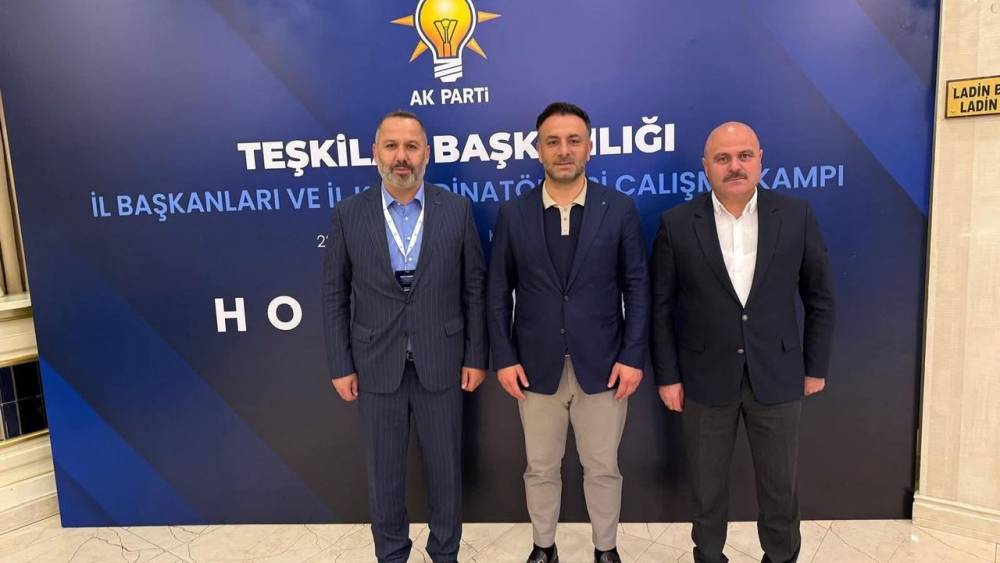 AK Parti'den Yerel Seçim Hazırlıkları Toplantısı