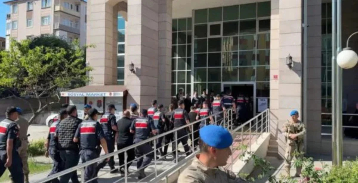 24 İlde Organize Su&ccedil; &Ouml;rg&uuml;tlerine Operasyon: 197 Ş&uuml;pheli Tutuklandı