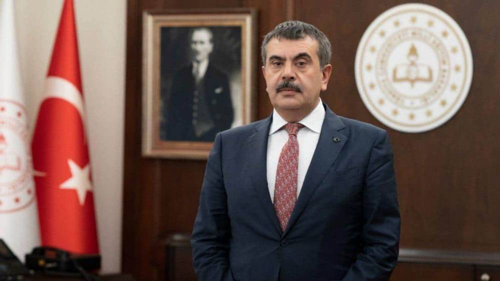  Eğitimde Yenilikler ve Sistemin Dinamikliği 