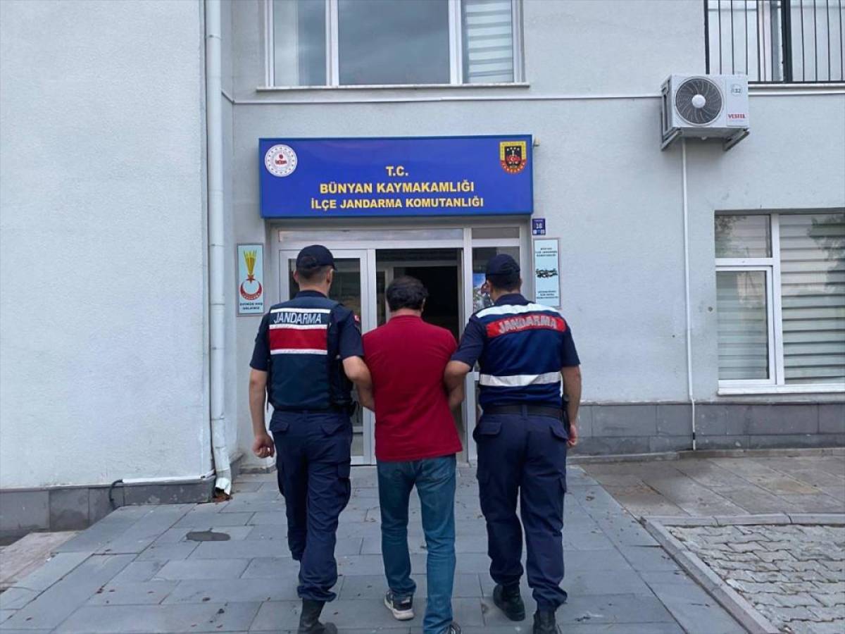 Kayseri'de firari FETÖ hükümlüsü yakalandı