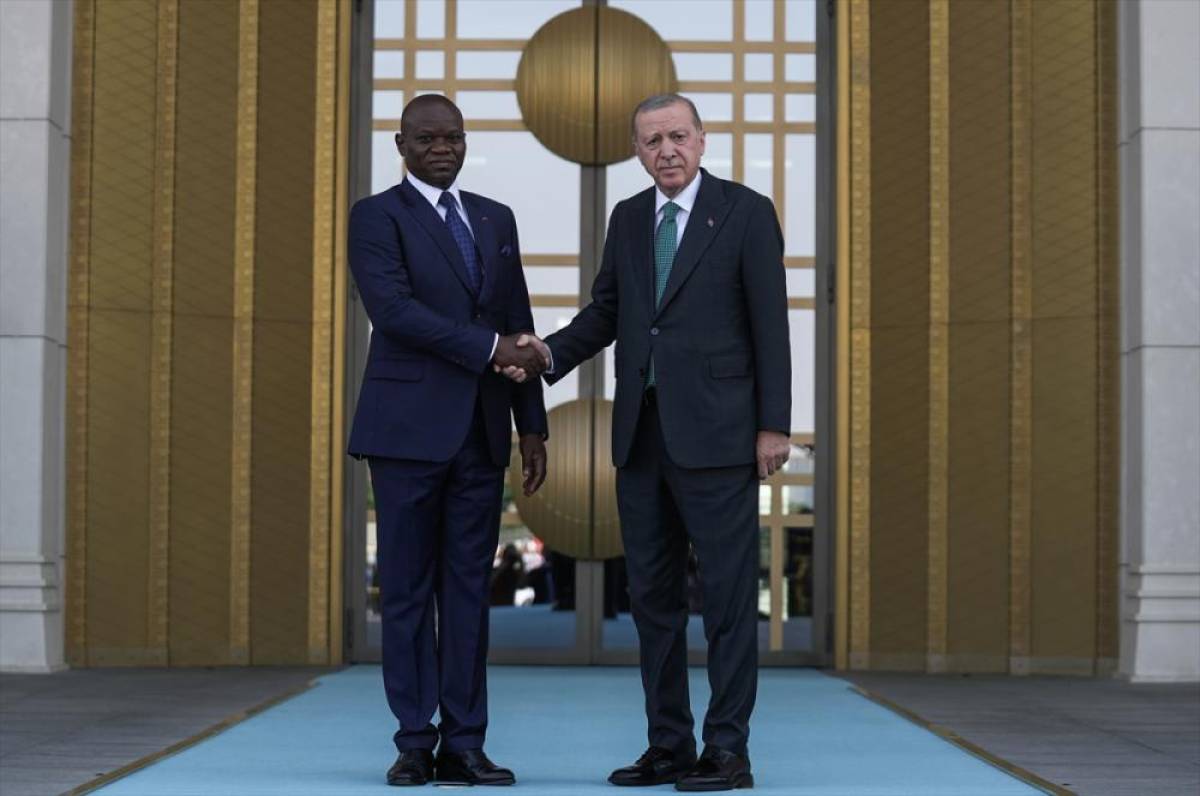 Cumhurbaşkanı Erdoğan, Gabon Cumhurbaşkanı Oligui Nguema'yı resmi törenle karşıladı