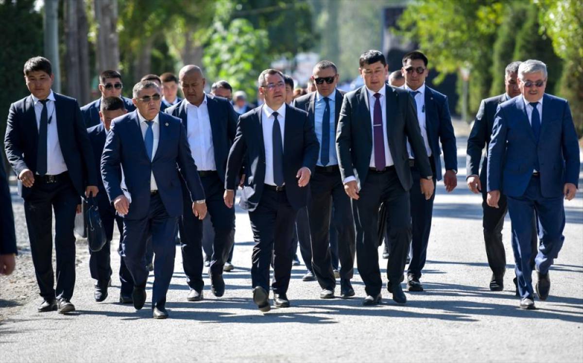 Kırgızistan'da bağımsızlığın 34'üncü yıl dönümü kutlanıyor