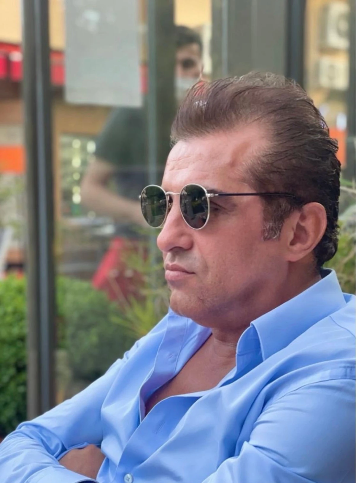 Aşkın Karanlık Y&uuml;z&uuml;ne Yolculuk: &ldquo;İnsan Aplikasyonları&rdquo; Okurla Buluşuyor