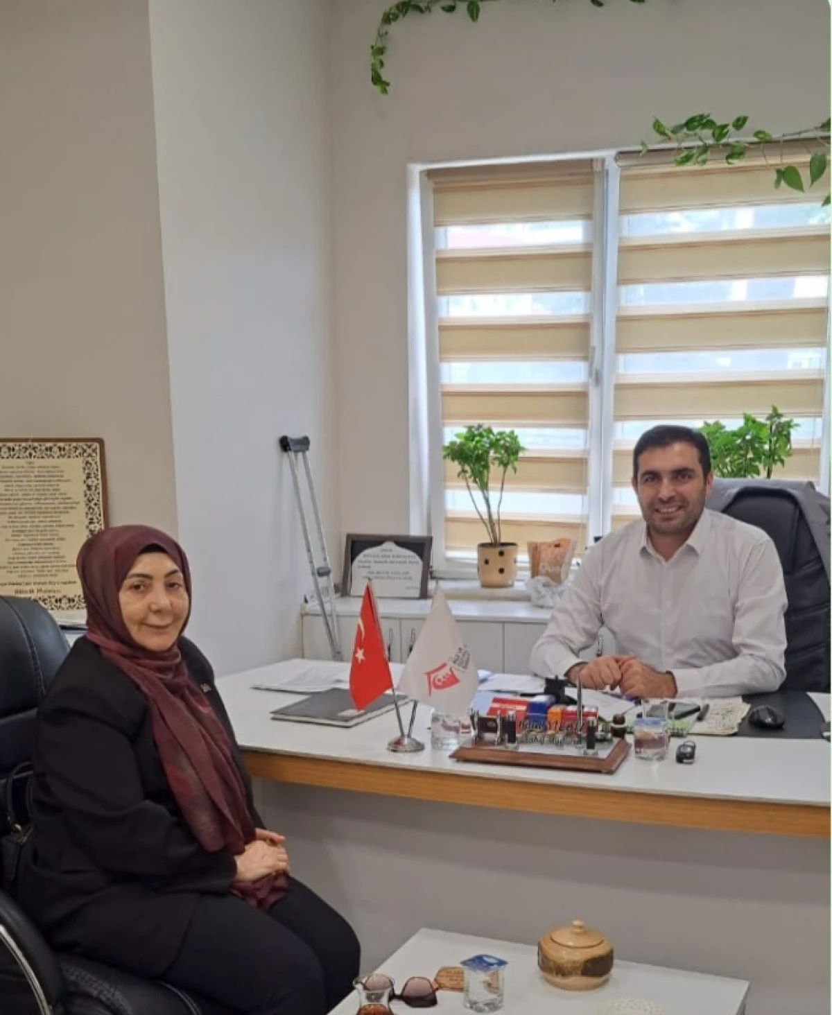 Avcılar Sosyal Yardımlaşma Vakfı M&uuml;d&uuml;r&uuml; Bilal Yıldız&rsquo;a Ahde Vefa Platformu Başkanı Ziyaret Ger&ccedil;ekleştirdi
