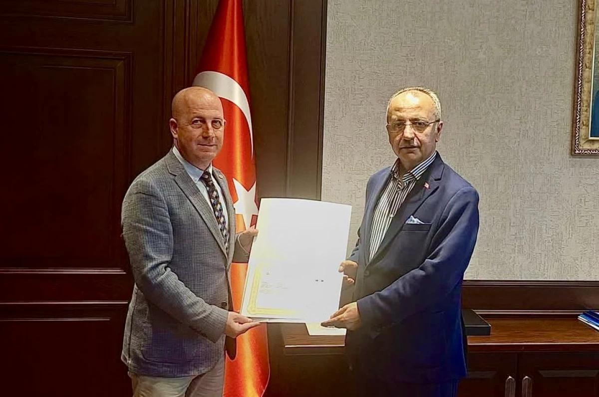 Ayberk Utku, Y&uuml;ksel &Ccedil;elik&rsquo;e Veda Ziyaretinde Bulundu