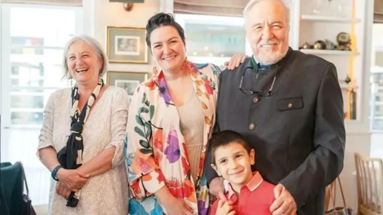 Ayşe &Ouml;zdolay Kimdir? İlber Ortaylı'nın Eski Eşi Vefat Sonrası Duygusal A&ccedil;ıklama Yaptı!