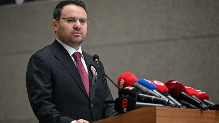 Bakan Akın G&uuml;rlek&rsquo;ten PAYMIX-4 Operasyonu A&ccedil;ıklaması: 61 Ş&uuml;pheliye İşlem, 96 Mal Varlığına El Konuldu!