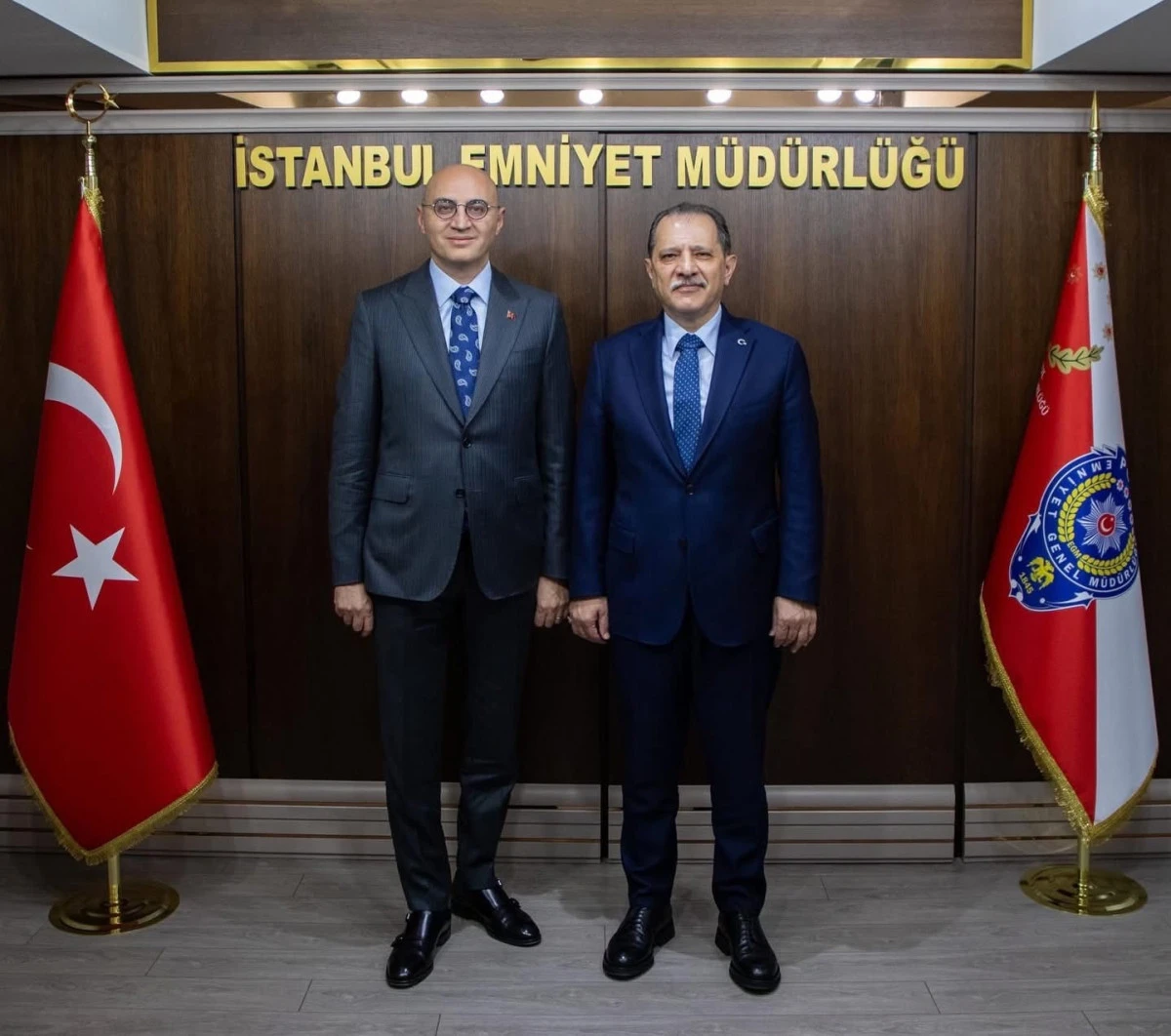 Bakırköy Cumhuriyet Başsavcısı Doç. Dr. Barış Duman, İstanbul İl Emniyet Müdürü Selami Yıldız’ı Ziyaret Etti: Adalet ve Emniyet İş Birliği Güçleniyor