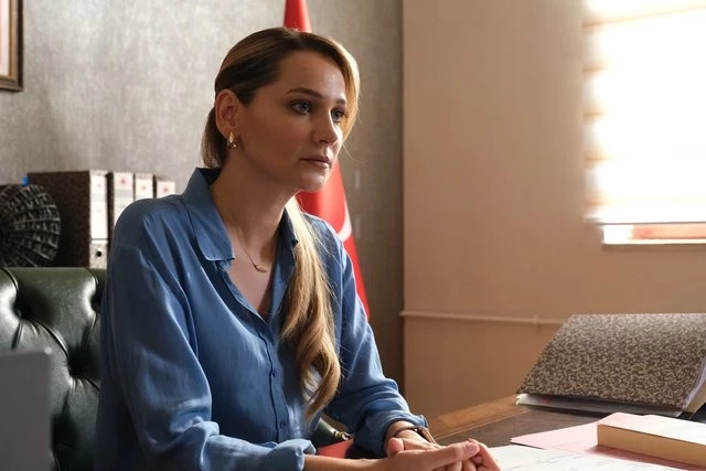 BEREKETLİ TOPRAKLAR OYUNCULARI VE KONUSU | Bereketli Topraklar dizisi nerede çekiliyor? Bereketli Topraklar oyuncuları kimler, konusu ne? İlk bölümle ekranlarda!