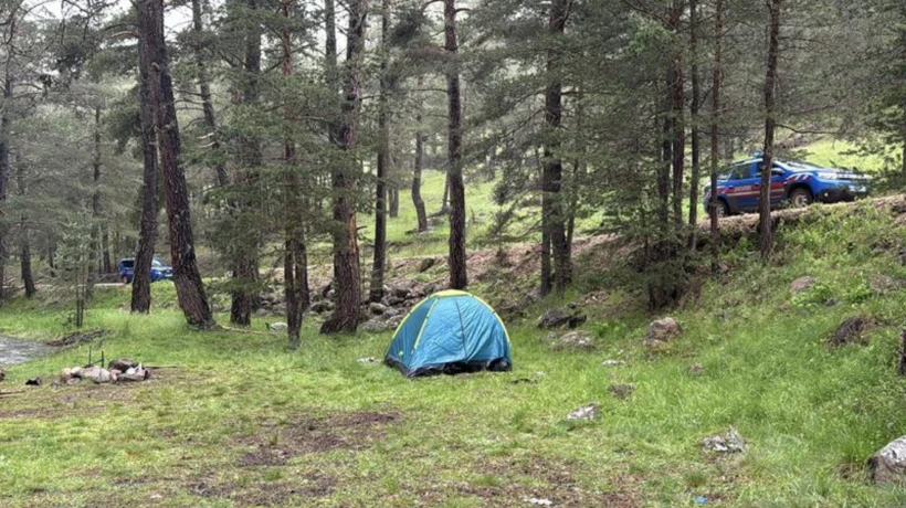 Bolu&rsquo;da Piknik Yapan Gruba Yıldırım D&uuml;şt&uuml;: 3 Yaralı, Biri Ağır