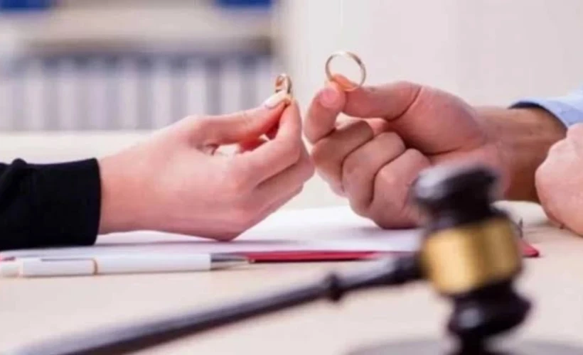 Boşanma davası emsal kararı: Eşini gizlice dinledi, nafaka ve tazminat alamadı