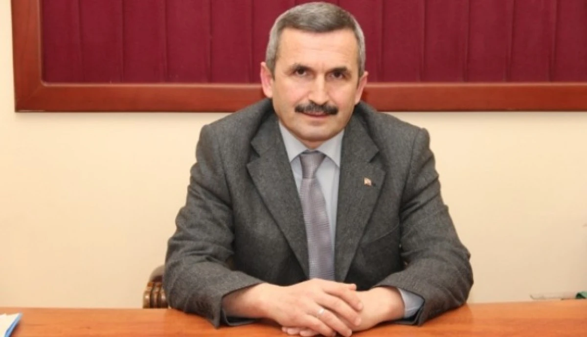 Cahit Akdoğan: Arkanızdan teneke &ccedil;aldırmayın