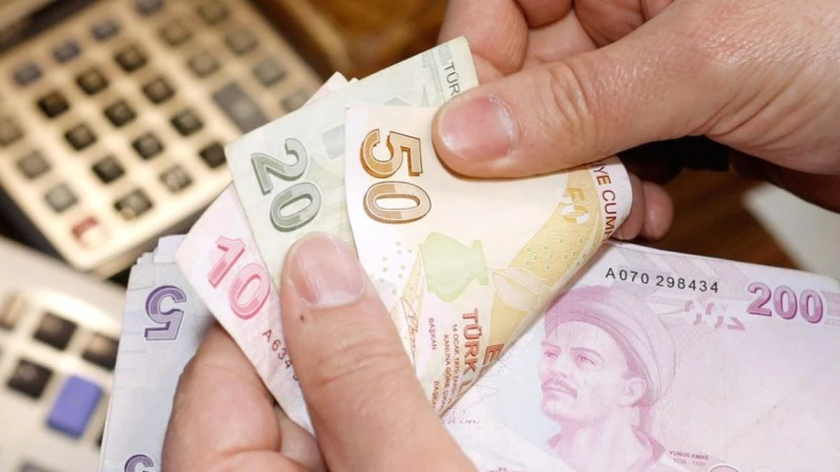 En D&uuml;ş&uuml;k Emekli Maaşı 23 Bin 715 Lira
