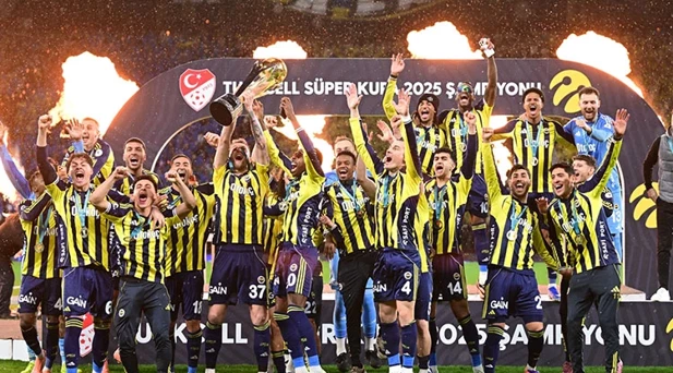 Galatasaray 0 Fenerbah&ccedil;e 2 ma&ccedil; sonucu