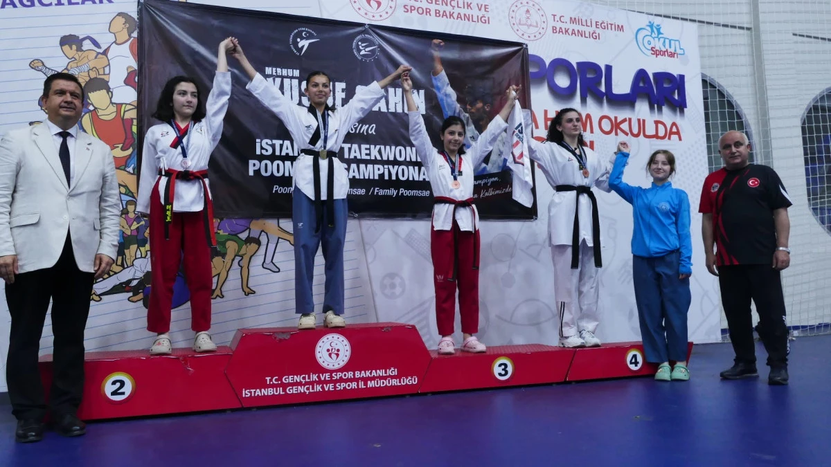 Gelişim Spor Kompleksi'nden İstanbul Poomsae Şampiyonası'nda Tarihi Başarı: 24 Madalya ile İstanbul'a Damga Vurdu!