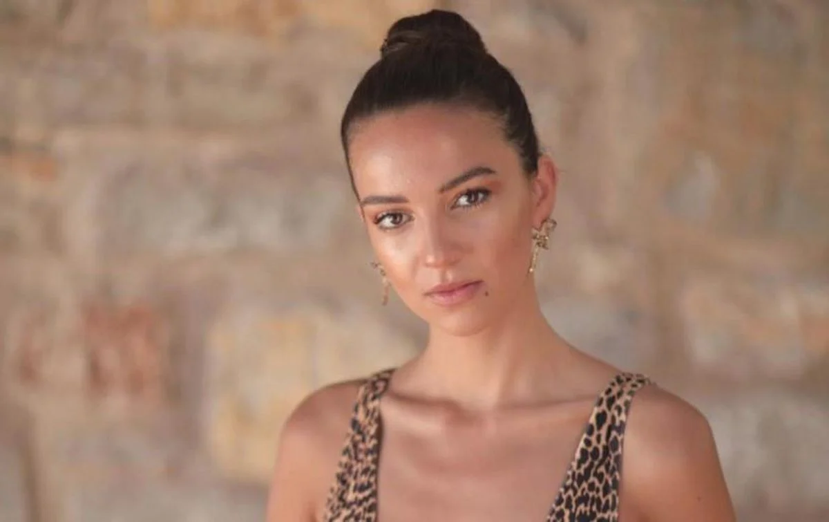 G&uuml;lseren Budayıcıoğlu, Florin Tănase, Şenol G&uuml;neş, Letonya/LTS/BLS, Tara de Vries, İtalya Milli Takımı ve &ldquo;Hangisi &Ccedil;i&ccedil;ekli Bir Bitkinin Adıdır?&rdquo; Sorusu Neden Konuşuluyor?