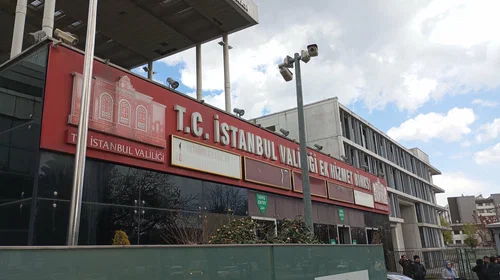 İstanbul Nüfus Müdürlüğü Hediye Skandalı: Zahide Kaynak'ın Çanta Çanta Taşınan Hediyelerin İtirafları Gündemi Sarsıyor