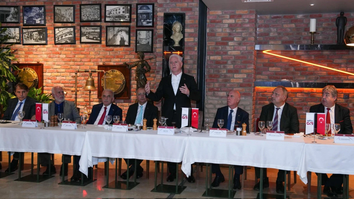 İstanbul Valisi Davut Gül Liderliğinde Ümraniye Kamu Sanayi İşbirliği Toplantısı: Dudullu OSB’de Yeni Dönem Başlıyor